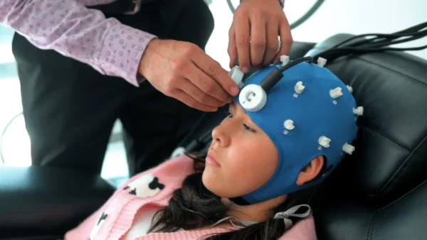 Curso avanzado de las aplicaciones clínicas de la estimulación magnética de baja intensidad (Li-TMS) en niños y adolescentes (LD)